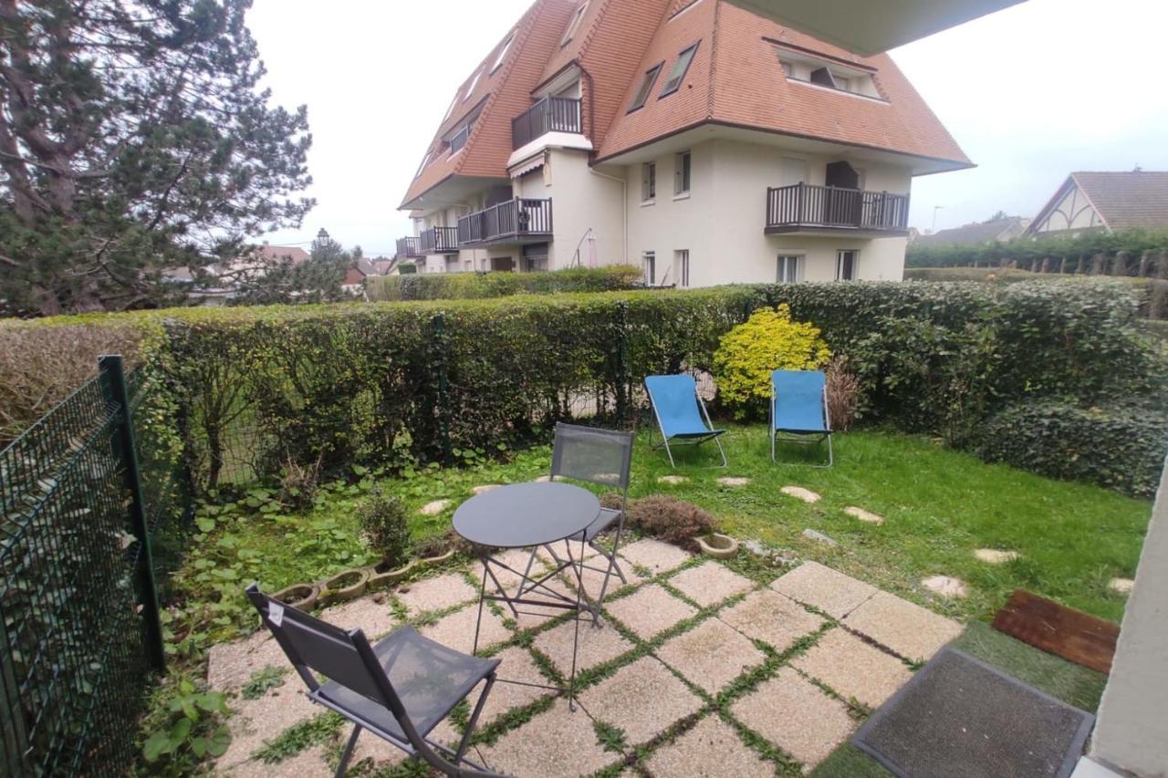 37M With Terrace And Garden Near The Sea Apartment Cabourg Exterior foto